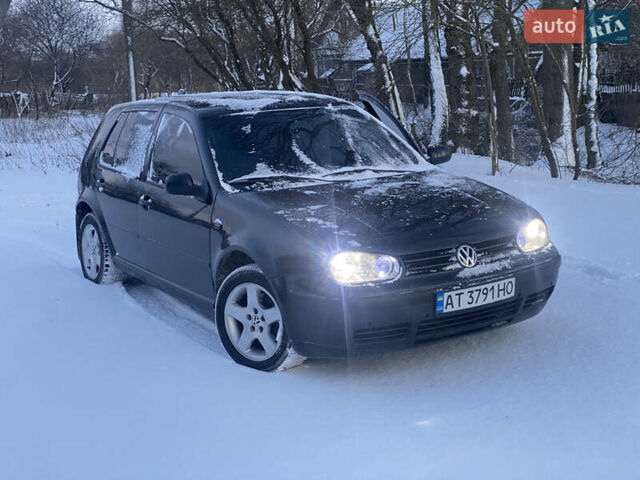 Черный Фольксваген Гольф, объемом двигателя 1.9 л и пробегом 330 тыс. км за 3100 $, фото 1 на Automoto.ua
