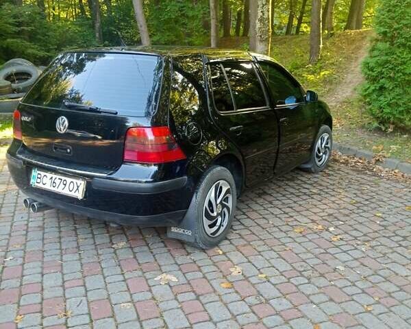 Черный Фольксваген Гольф, объемом двигателя 1.39 л и пробегом 177 тыс. км за 4100 $, фото 1 на Automoto.ua