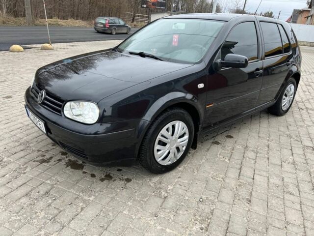 Черный Фольксваген Гольф, объемом двигателя 1.4 л и пробегом 237 тыс. км за 3499 $, фото 1 на Automoto.ua