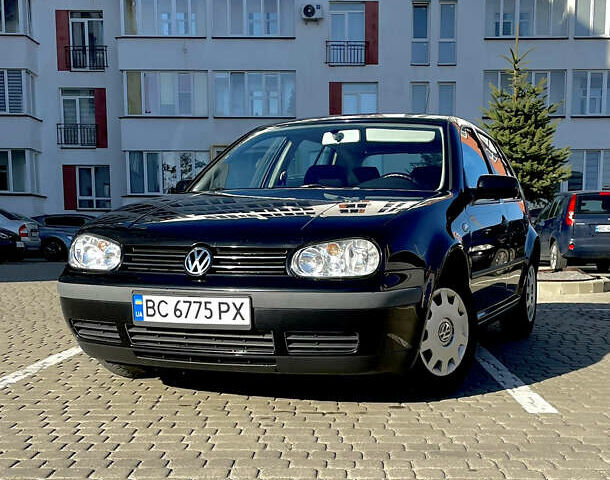 Черный Фольксваген Гольф, объемом двигателя 1.4 л и пробегом 260 тыс. км за 4500 $, фото 1 на Automoto.ua