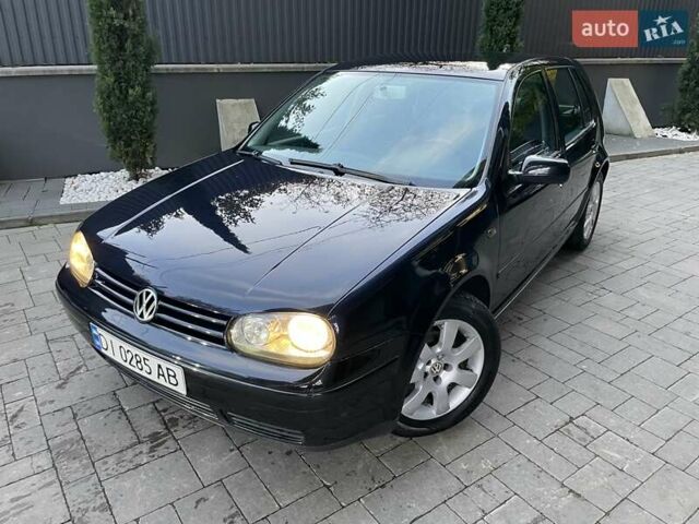 Черный Фольксваген Гольф, объемом двигателя 1.9 л и пробегом 330 тыс. км за 4000 $, фото 1 на Automoto.ua