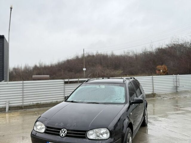 Черный Фольксваген Гольф, объемом двигателя 1.4 л и пробегом 351 тыс. км за 2600 $, фото 1 на Automoto.ua