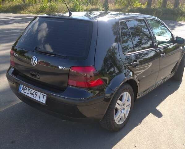 Черный Фольксваген Гольф, объемом двигателя 1.4 л и пробегом 213 тыс. км за 4500 $, фото 1 на Automoto.ua