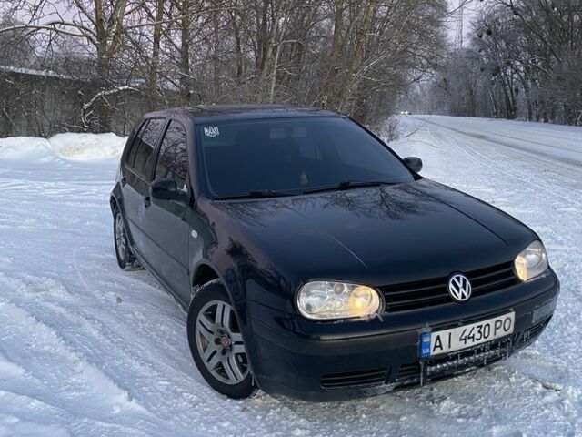 Черный Фольксваген Гольф, объемом двигателя 1.6 л и пробегом 281 тыс. км за 4200 $, фото 1 на Automoto.ua