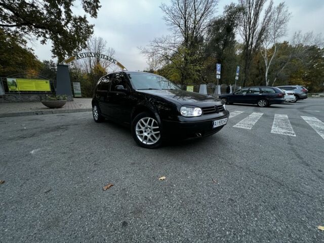 Черный Фольксваген Гольф, объемом двигателя 1.9 л и пробегом 390 тыс. км за 4000 $, фото 1 на Automoto.ua