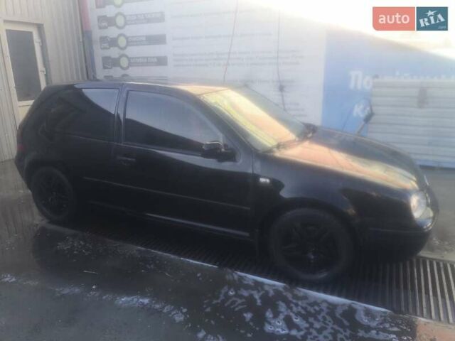 Чорний Фольксваген Гольф, об'ємом двигуна 1.6 л та пробігом 215 тис. км за 4200 $, фото 1 на Automoto.ua