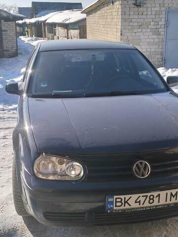 Чорний Фольксваген Гольф, об'ємом двигуна 1.39 л та пробігом 185 тис. км за 4000 $, фото 1 на Automoto.ua