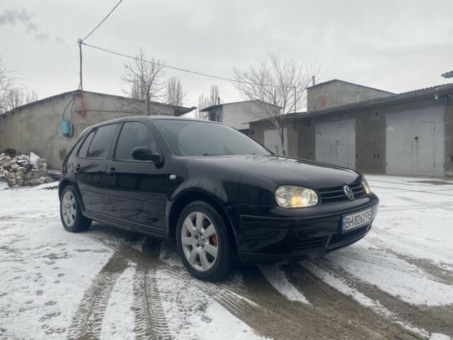 Черный Фольксваген Гольф, объемом двигателя 1.9 л и пробегом 225 тыс. км за 5300 $, фото 1 на Automoto.ua
