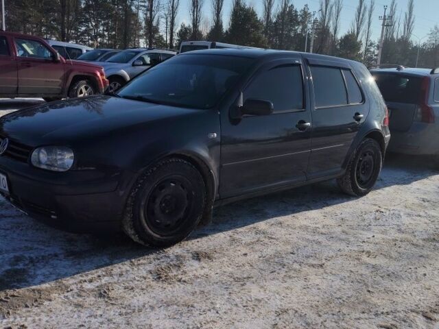 Чорний Фольксваген Гольф, об'ємом двигуна 1 л та пробігом 270 тис. км за 4000 $, фото 1 на Automoto.ua