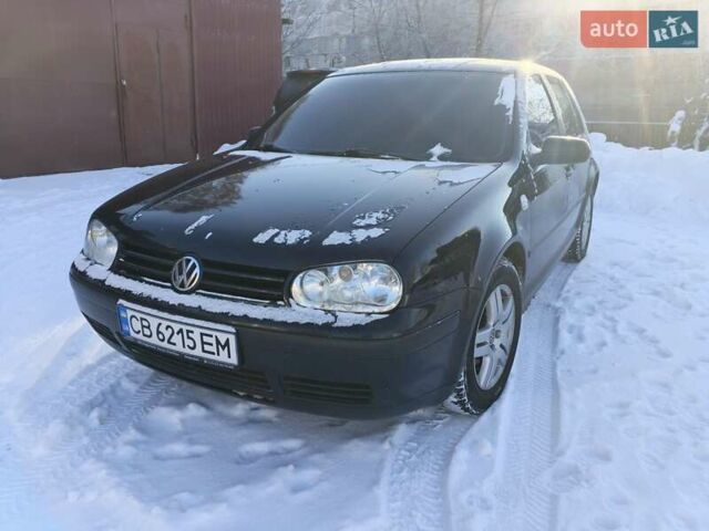 Черный Фольксваген Гольф, объемом двигателя 1.6 л и пробегом 292 тыс. км за 4650 $, фото 1 на Automoto.ua