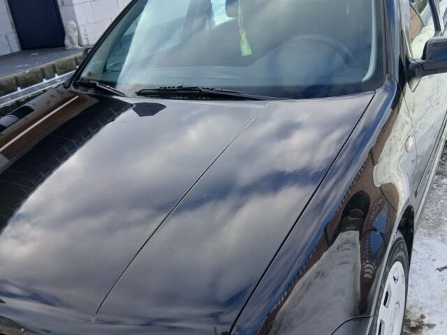 Черный Фольксваген Гольф, объемом двигателя 1.4 л и пробегом 250 тыс. км за 1199 $, фото 1 на Automoto.ua