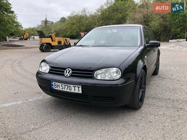Чорний Фольксваген Гольф, об'ємом двигуна 1.98 л та пробігом 202 тис. км за 6000 $, фото 1 на Automoto.ua