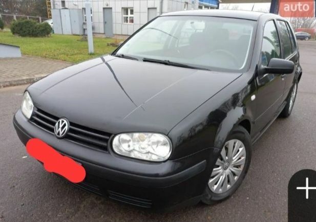 Чорний Фольксваген Гольф, об'ємом двигуна 1.4 л та пробігом 200 тис. км за 3900 $, фото 1 на Automoto.ua