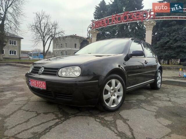 Черный Фольксваген Гольф, объемом двигателя 0 л и пробегом 272 тыс. км за 5100 $, фото 1 на Automoto.ua