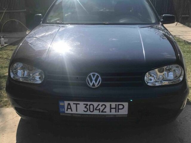 Черный Фольксваген Гольф, объемом двигателя 1.4 л и пробегом 250 тыс. км за 3700 $, фото 1 на Automoto.ua