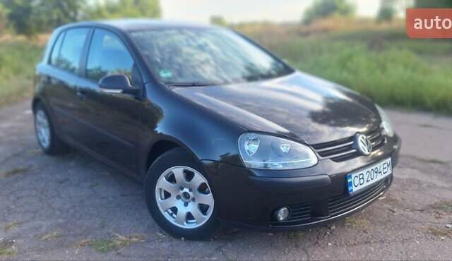 Черный Фольксваген Гольф, объемом двигателя 1.6 л и пробегом 244 тыс. км за 5000 $, фото 1 на Automoto.ua