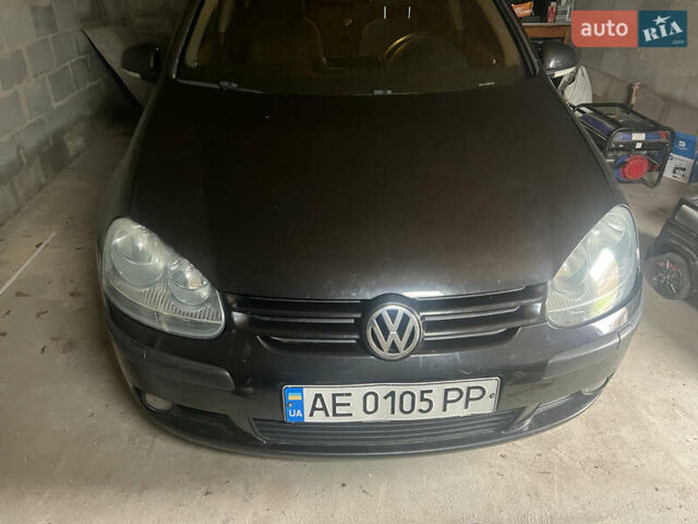 Черный Фольксваген Гольф, объемом двигателя 1.6 л и пробегом 212 тыс. км за 5400 $, фото 1 на Automoto.ua