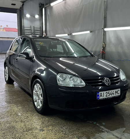 Черный Фольксваген Гольф, объемом двигателя 1.6 л и пробегом 193 тыс. км за 5150 $, фото 1 на Automoto.ua