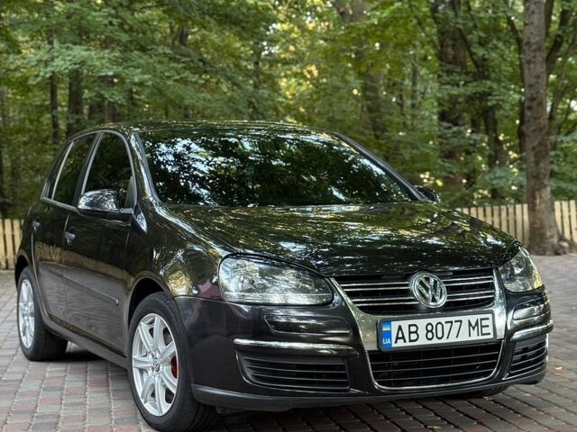 Черный Фольксваген Гольф, объемом двигателя 1.6 л и пробегом 252 тыс. км за 6100 $, фото 1 на Automoto.ua