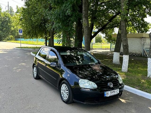 Черный Фольксваген Гольф, объемом двигателя 1.4 л и пробегом 230 тыс. км за 4799 $, фото 1 на Automoto.ua