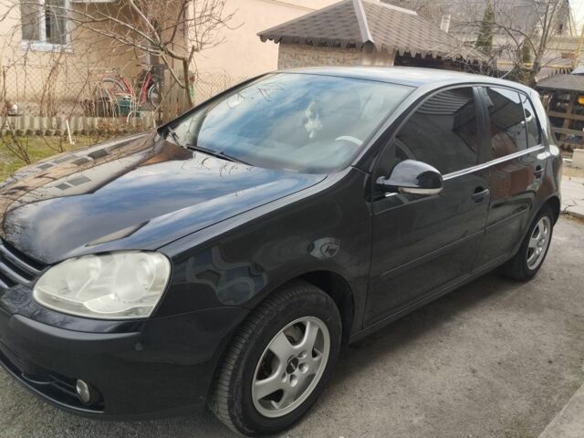 Чорний Фольксваген Гольф, об'ємом двигуна 1.4 л та пробігом 185 тис. км за 5000 $, фото 1 на Automoto.ua