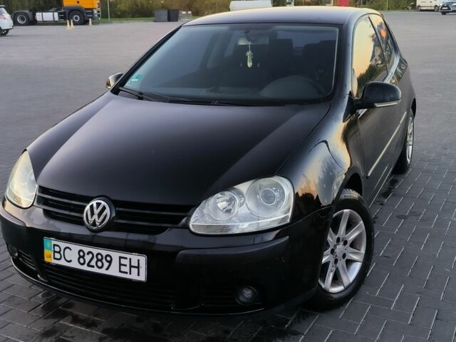 Черный Фольксваген Гольф, объемом двигателя 1.4 л и пробегом 208 тыс. км за 5000 $, фото 1 на Automoto.ua