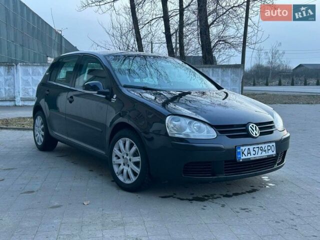 Черный Фольксваген Гольф, объемом двигателя 1.6 л и пробегом 180 тыс. км за 6100 $, фото 1 на Automoto.ua