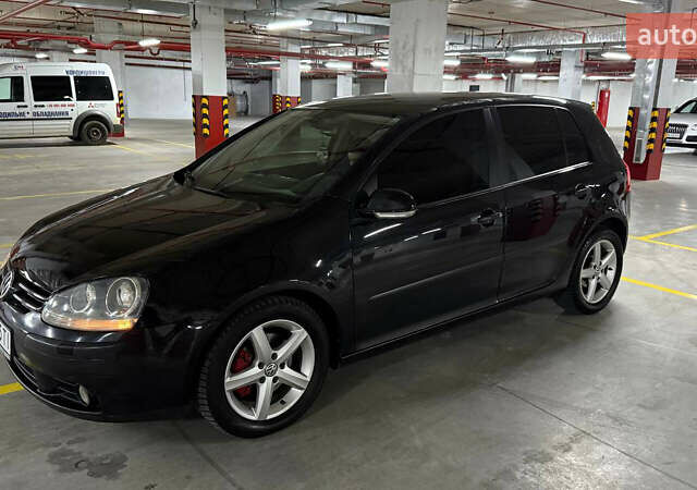 Черный Фольксваген Гольф, объемом двигателя 1.98 л и пробегом 313 тыс. км за 6200 $, фото 1 на Automoto.ua