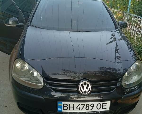 Черный Фольксваген Гольф, объемом двигателя 1.4 л и пробегом 220 тыс. км за 6200 $, фото 1 на Automoto.ua
