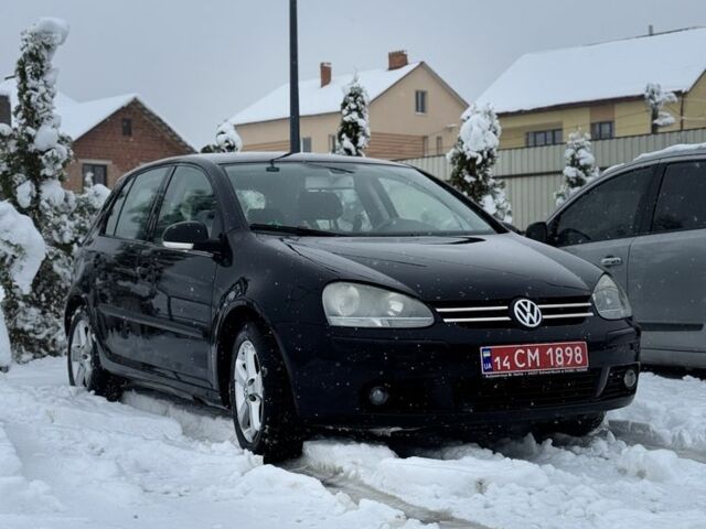 Чорний Фольксваген Гольф, об'ємом двигуна 1.6 л та пробігом 200 тис. км за 5600 $, фото 1 на Automoto.ua