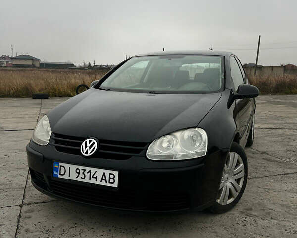 Черный Фольксваген Гольф, объемом двигателя 1.39 л и пробегом 205 тыс. км за 3400 $, фото 1 на Automoto.ua