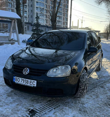 Чорний Фольксваген Гольф, об'ємом двигуна 1.39 л та пробігом 265 тис. км за 4900 $, фото 1 на Automoto.ua