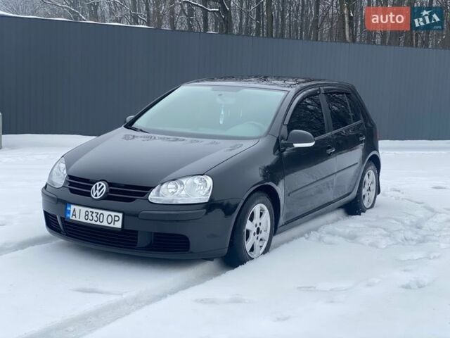 Черный Фольксваген Гольф, объемом двигателя 1.6 л и пробегом 252 тыс. км за 5750 $, фото 1 на Automoto.ua