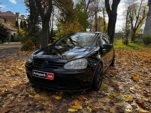 Черный Фольксваген Гольф, объемом двигателя 1.4 л и пробегом 214 тыс. км за 5490 $, фото 1 на Automoto.ua