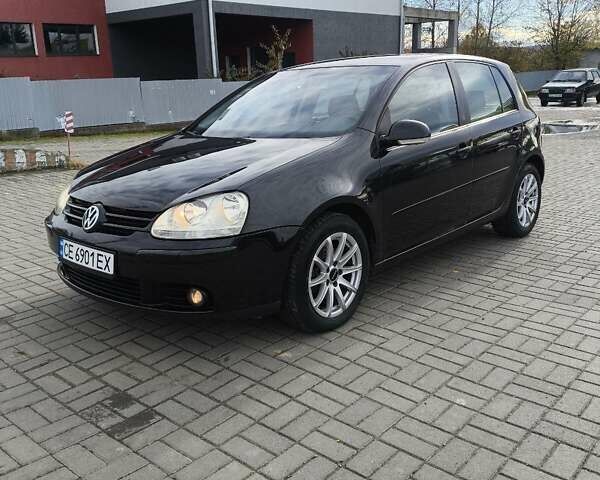 Фольксваген Гольф 2004 в Сторожинце на Automoto.ua Черный Фольксваген Гольф, объемом двигателя 1.6 л и пробегом 307 тыс. км за 5850 $, фото 1 на Automoto.ua