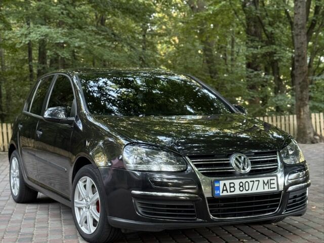 Чорний Фольксваген Гольф, об'ємом двигуна 1.6 л та пробігом 252 тис. км за 5810 $, фото 1 на Automoto.ua