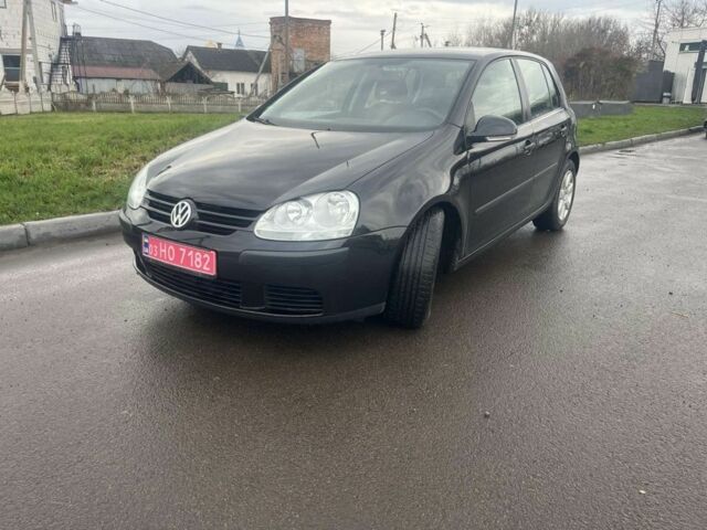 Черный Фольксваген Гольф, объемом двигателя 0 л и пробегом 225 тыс. км за 4500 $, фото 1 на Automoto.ua