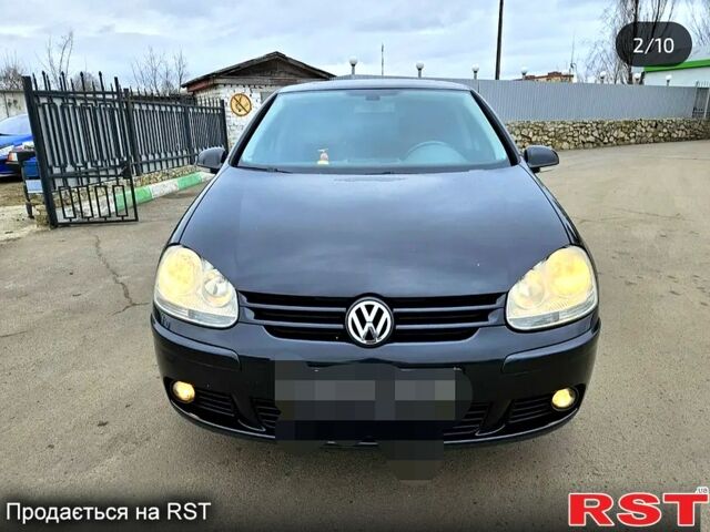 Черный Фольксваген Гольф, объемом двигателя 1.6 л и пробегом 285 тыс. км за 5700 $, фото 1 на Automoto.ua