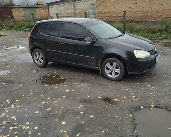 Чорний Фольксваген Гольф, об'ємом двигуна 1.39 л та пробігом 270 тис. км за 4300 $, фото 1 на Automoto.ua