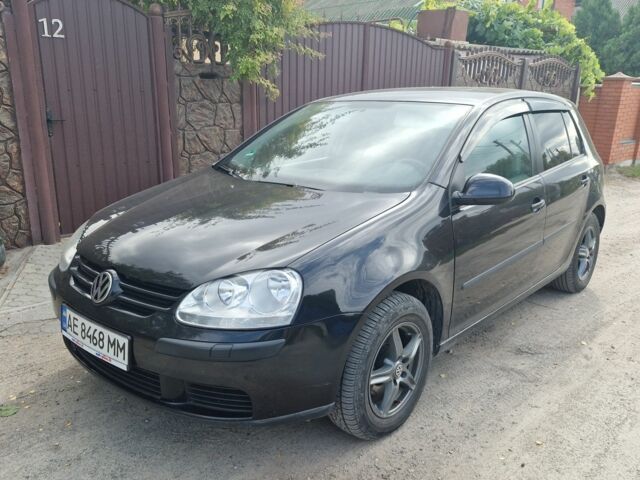 Черный Фольксваген Гольф, объемом двигателя 1.4 л и пробегом 217 тыс. км за 5400 $, фото 1 на Automoto.ua