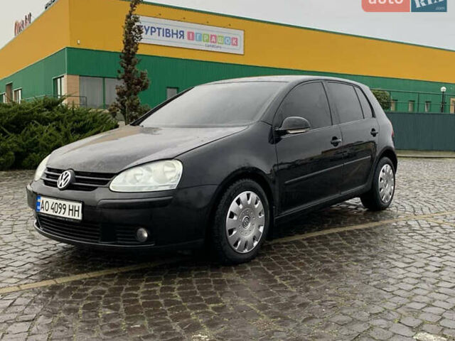 Черный Фольксваген Гольф, объемом двигателя 1.6 л и пробегом 229 тыс. км за 5300 $, фото 1 на Automoto.ua