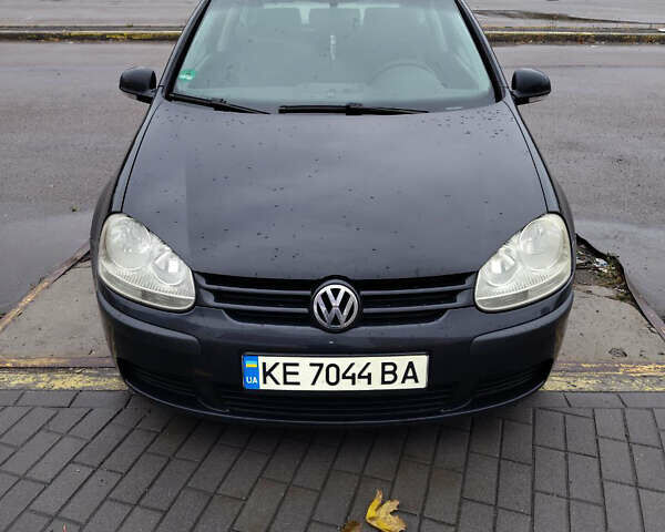 Черный Фольксваген Гольф, объемом двигателя 1.39 л и пробегом 245 тыс. км за 4700 $, фото 1 на Automoto.ua