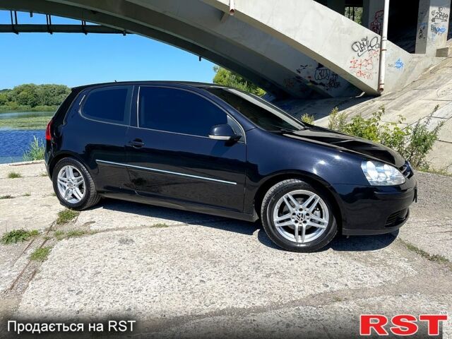 Чорний Фольксваген Гольф, об'ємом двигуна 1.6 л та пробігом 264 тис. км за 5499 $, фото 1 на Automoto.ua