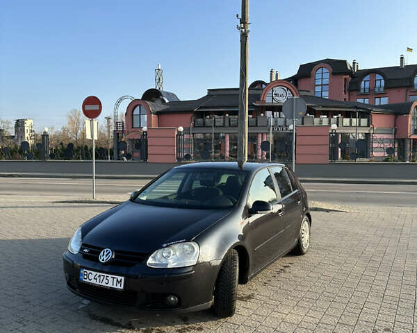 Черный Фольксваген Гольф, объемом двигателя 1.6 л и пробегом 192 тыс. км за 6000 $, фото 1 на Automoto.ua