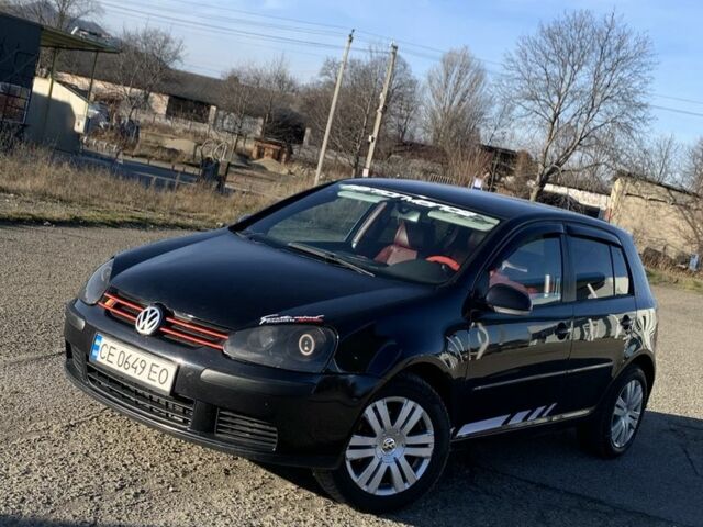 Черный Фольксваген Гольф, объемом двигателя 1.6 л и пробегом 340 тыс. км за 4900 $, фото 1 на Automoto.ua