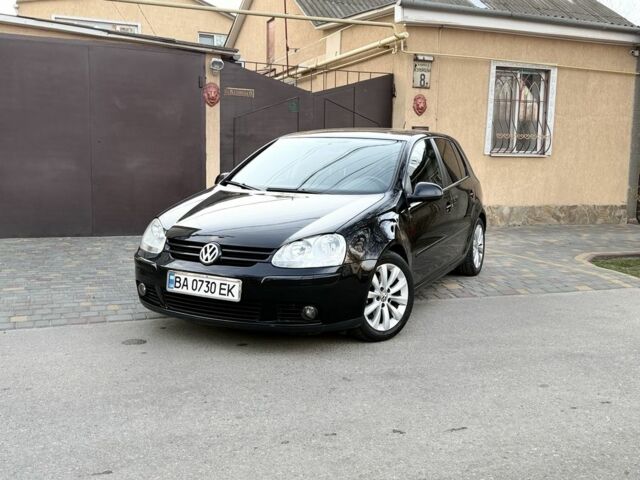Черный Фольксваген Гольф, объемом двигателя 1.6 л и пробегом 306 тыс. км за 5200 $, фото 1 на Automoto.ua