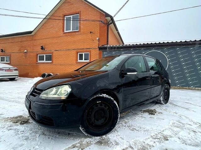 Черный Фольксваген Гольф, объемом двигателя 2 л и пробегом 278 тыс. км за 4900 $, фото 1 на Automoto.ua