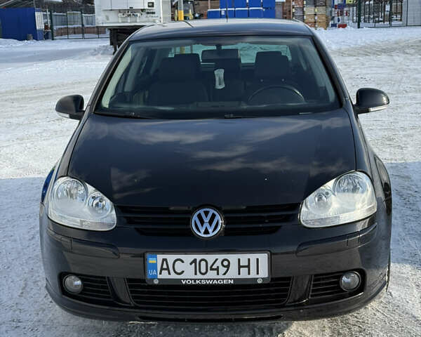 Чорний Фольксваген Гольф, об'ємом двигуна 1.6 л та пробігом 222 тис. км за 6850 $, фото 1 на Automoto.ua