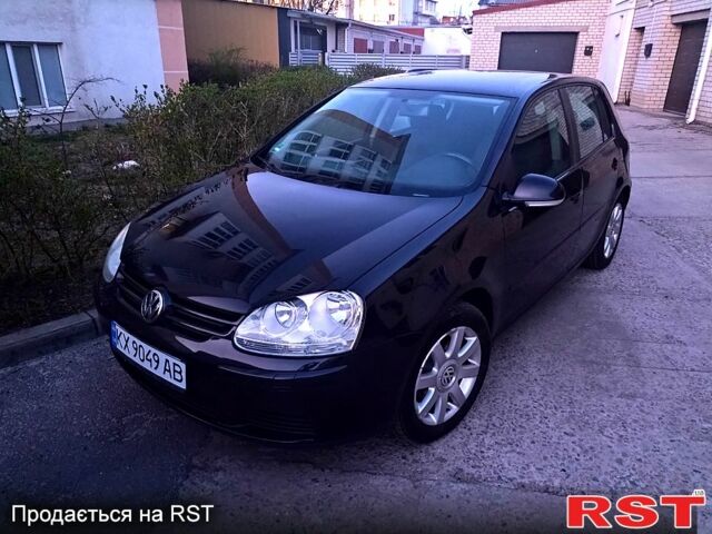 Черный Фольксваген Гольф, объемом двигателя 1.6 л и пробегом 240 тыс. км за 5500 $, фото 1 на Automoto.ua