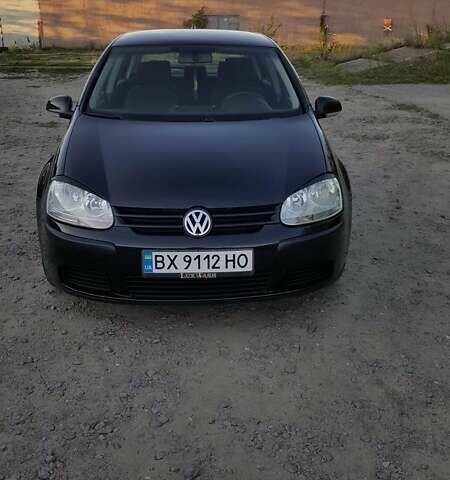 Черный Фольксваген Гольф, объемом двигателя 1.6 л и пробегом 190 тыс. км за 5450 $, фото 1 на Automoto.ua